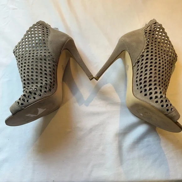 Ivanka Trump Gray Suede Heels with Perforated Design - Picture 3 of 6